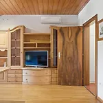 Center Penthouse *