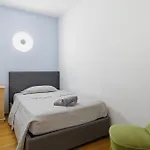 Center Penthouse Apartment